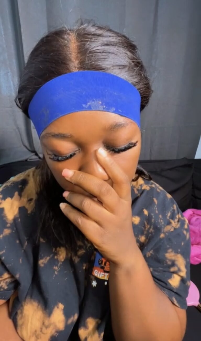 E9AB25E4 D69A 4F23 810B 23C8FA9E82F6 768x1300